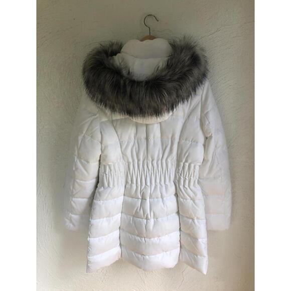 LAUNDRY BY SHELLI SEGAL NWOT Size L White Puffer Coat Detachable Gray Faux Fur - Picture 4 of 14
